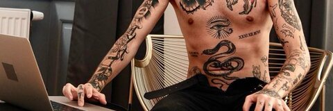 OnlyFans header picture emilgraaeof