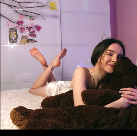 Фото заголовка OnlyFans emilybaileyfeet