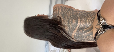 OnlyFans header picture eubiancabordin