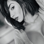 OnlyFans profile picture evelyne92