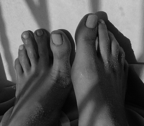 OnlyFans header picture evifeet