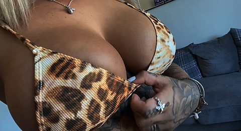 Gambar header OnlyFans fayepadley