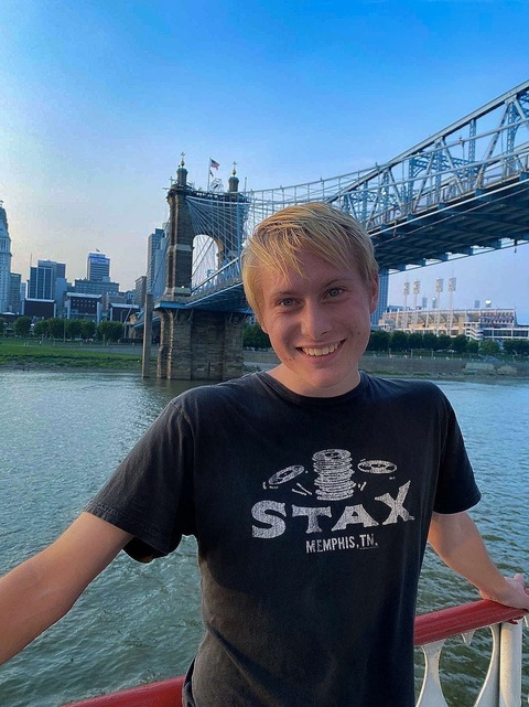 OnlyFans header picture felix_the_girthquake