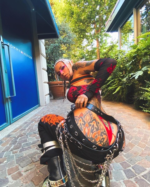 OnlyFans başlık resmi fishballsgg