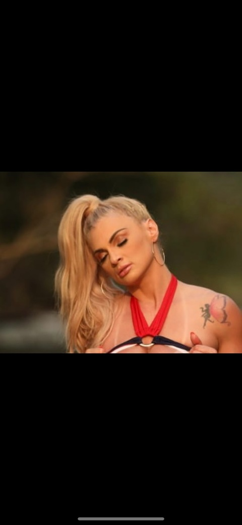 Imagem do cabeçalho do OnlyFans de fitdeusa