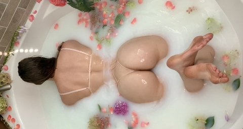 Снимка за заглавие на OnlyFans fityoginina