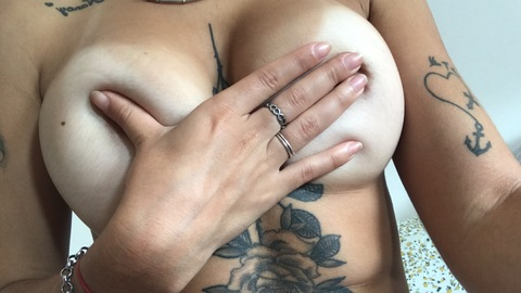 Снимка за заглавие на OnlyFans flordemalasuerte