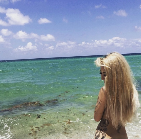 Header afbeelding van OnlyFans foreignreign