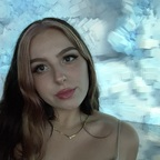 OnlyFans प्रोफाइल चित्र forestgreen