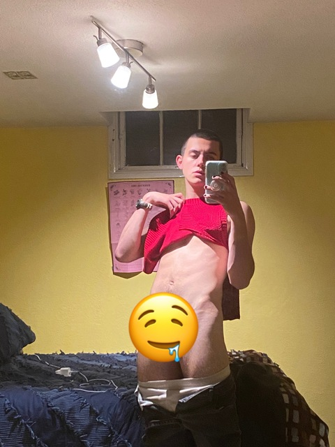 Снимка за заглавие на OnlyFans forgotten_royal
