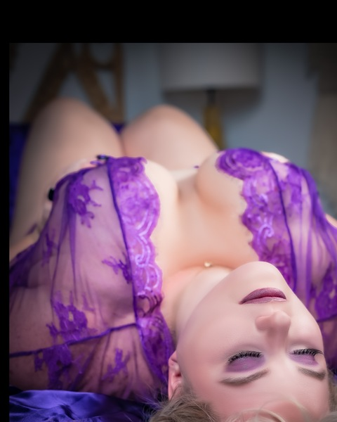 Снимка за заглавие на OnlyFans freckledellie