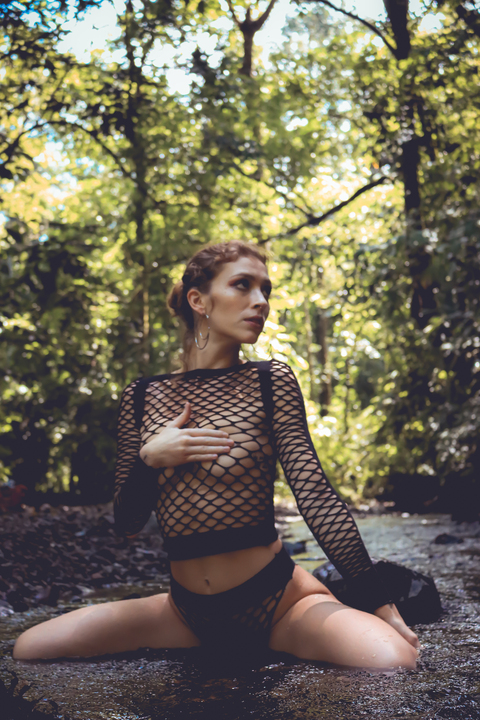 Imagem do cabeçalho do OnlyFans de gingersnapilcious