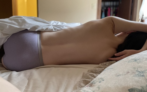 OnlyFans header picture goddessofroses