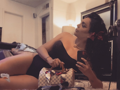 OnlyFans header picture gracelorence6