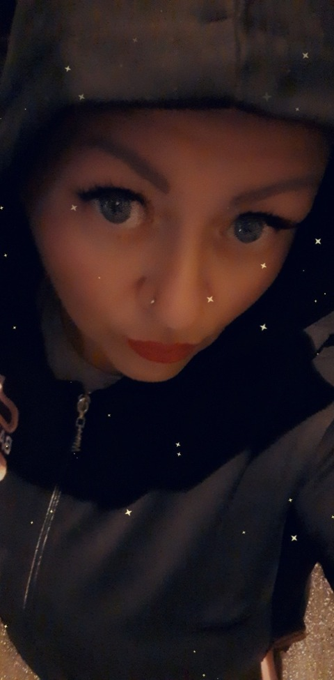 ओन्लीफैंस हैडर चित्र greis80