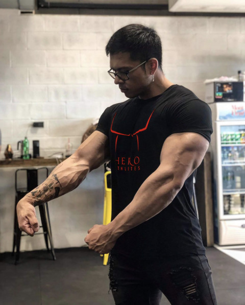 Снимка за заглавие на OnlyFans heroathletes