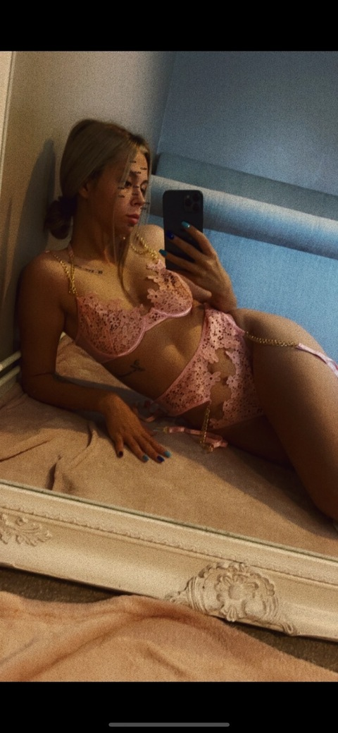 iamchelsc님의 OnlyFans 헤더 사진