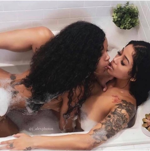 Снимка за заглавие на OnlyFans iamvanityxxx