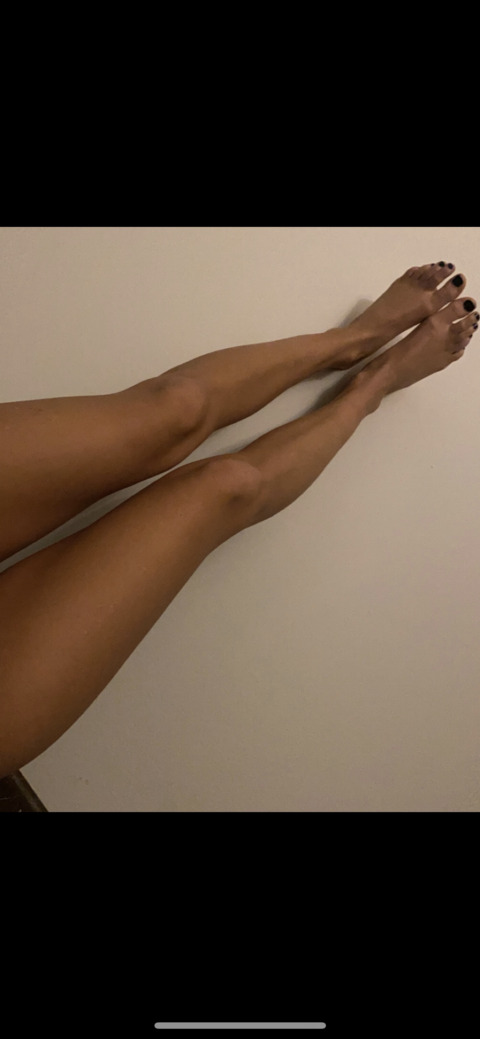 OnlyFans header picture imagininginzzy