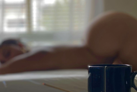 Imagem do cabeçalho do OnlyFans de inherbedroomm