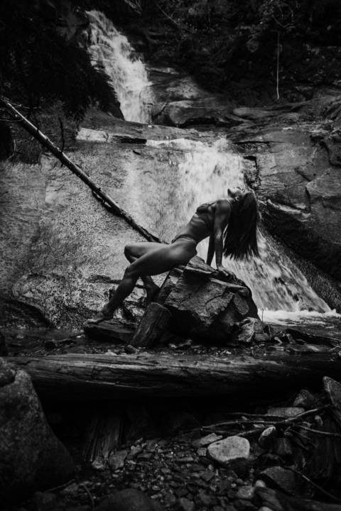 OnlyFans header picture itnikifree