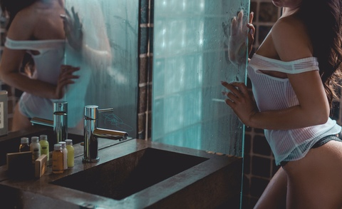 Imagem do cabeçalho do OnlyFans de itsdevi