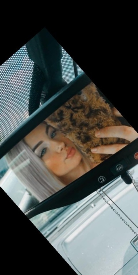 OnlyFans header picture itsrachellindsay