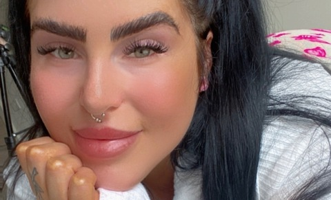 OnlyFans header picture iwannafklucy