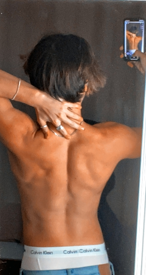 ओन्लीफैंस हैडर चित्र jackafterhours