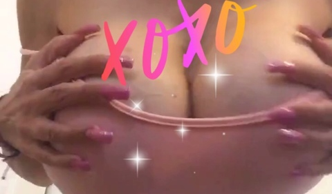 Imagem do cabeçalho do OnlyFans de jazzyj