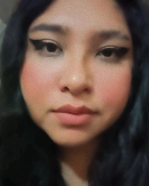 ओन्लीफैंस हैडर चित्र karlamx