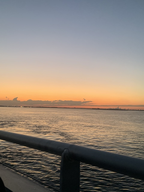 ओन्लीफैंस हैडर चित्र karlee