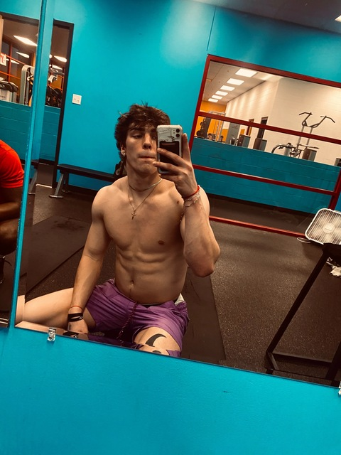 Header afbeelding van OnlyFans kashkoww