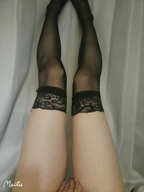 ओन्लीफैंस हैडर चित्र kayachan