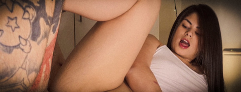 OnlyFans Titelbild kazakiluana