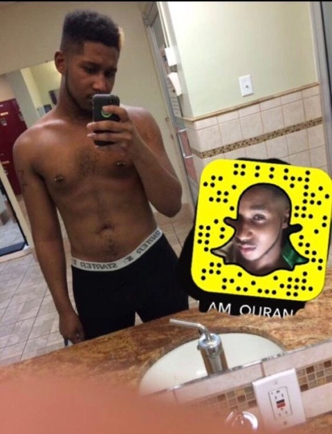 Imagem do cabeçalho do OnlyFans de kingqurannewpage