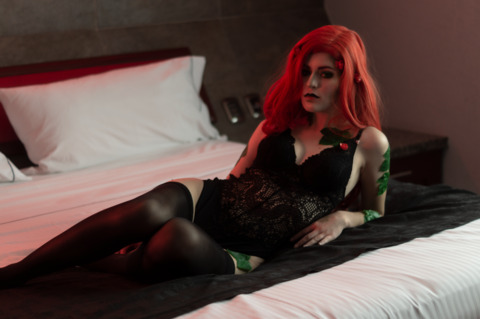 OnlyFans header picture kinkynoiz