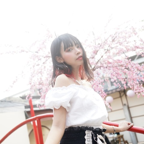 OnlyFans header picture kitsunechii