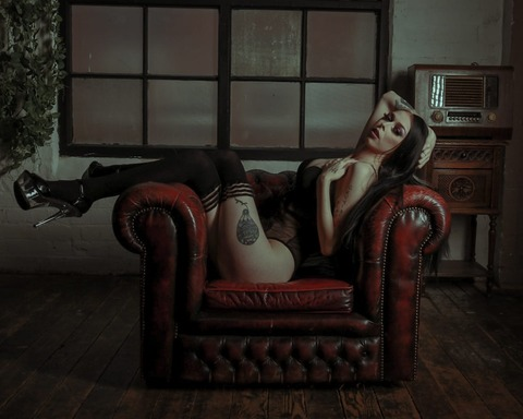 OnlyFansヘッダー画像knowtheunknown1