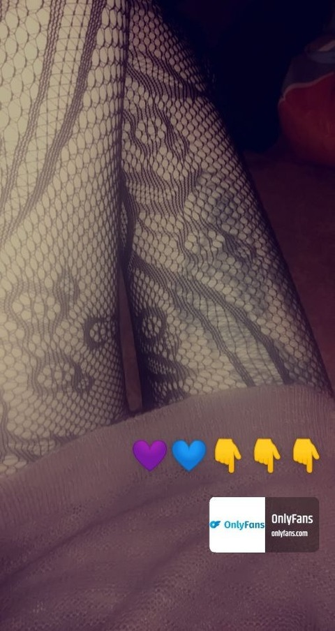 Imagen de encabezado de OnlyFans krisskrossable