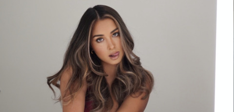 OnlyFans header picture krystaalized