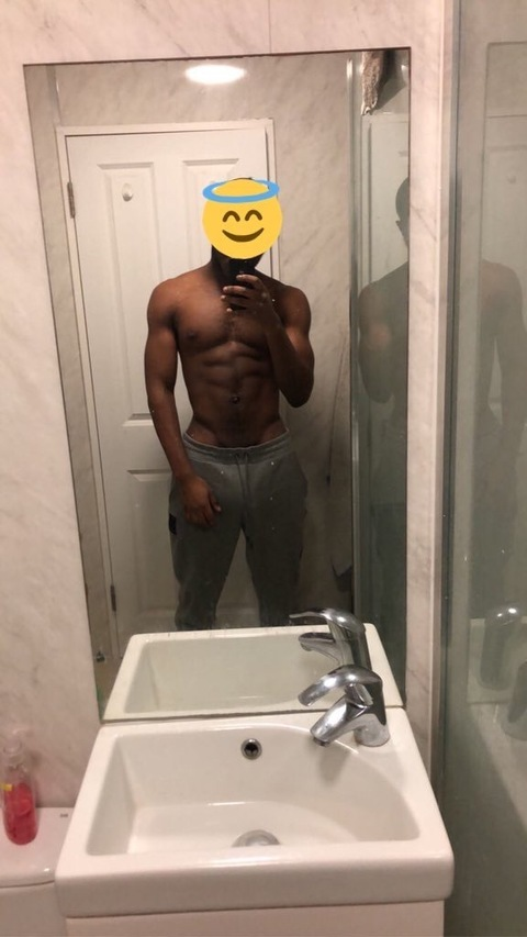 OnlyFans header picture kwindu7