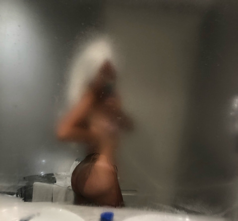 OnlyFansヘッダー画像laauuu