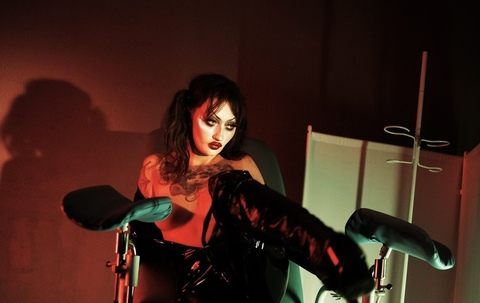 Снимка за заглавие на OnlyFans ladydora_vip