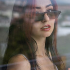 OnlyFansのプロフィール写真 laucriss