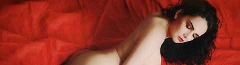 OnlyFans header picture laurabadler
