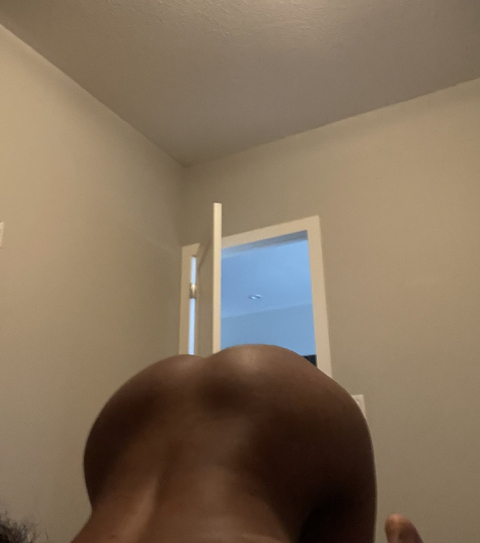 Снимка за заглавие на OnlyFans lavishlativia