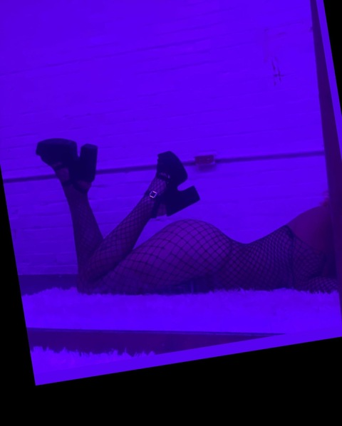 OnlyFans başlık resmi leos_sol