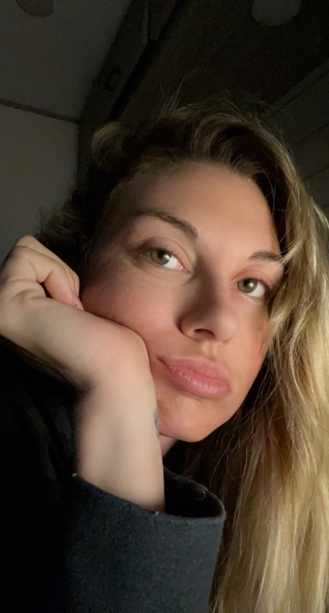 Imagen de encabezado de OnlyFans lesliee.white