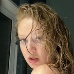 OnlyFansのプロフィール写真 librarosebud